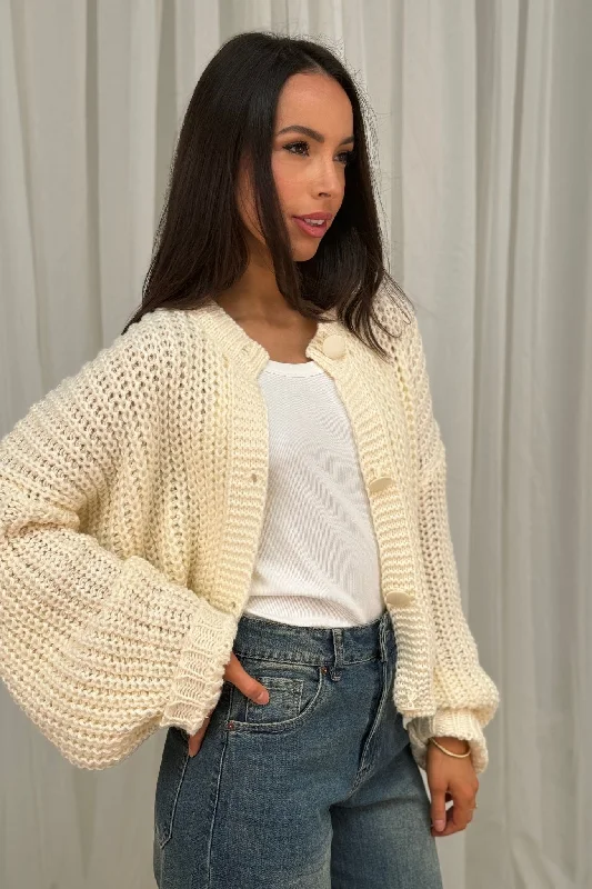 Lila Chunky Knit Cardigan In Cream