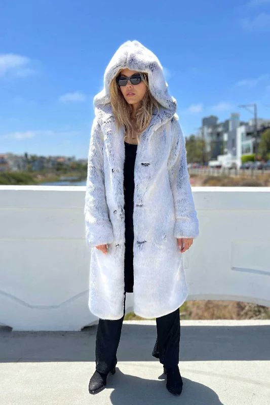 Women's Playa Coat in "Pegasus" Chinchilla