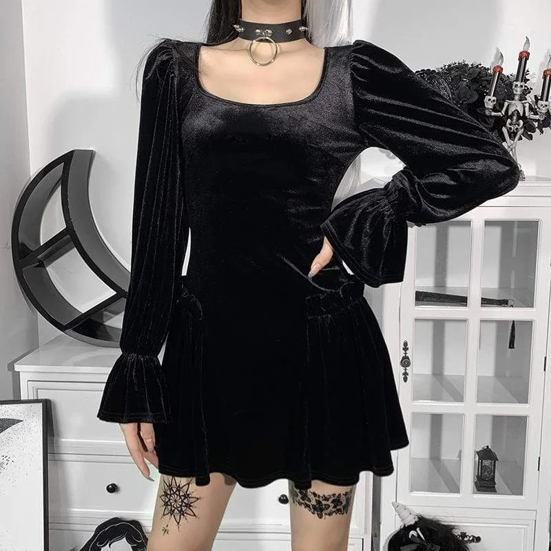 Women's Gothic Square-cut Collar Puff Sleeved Dress