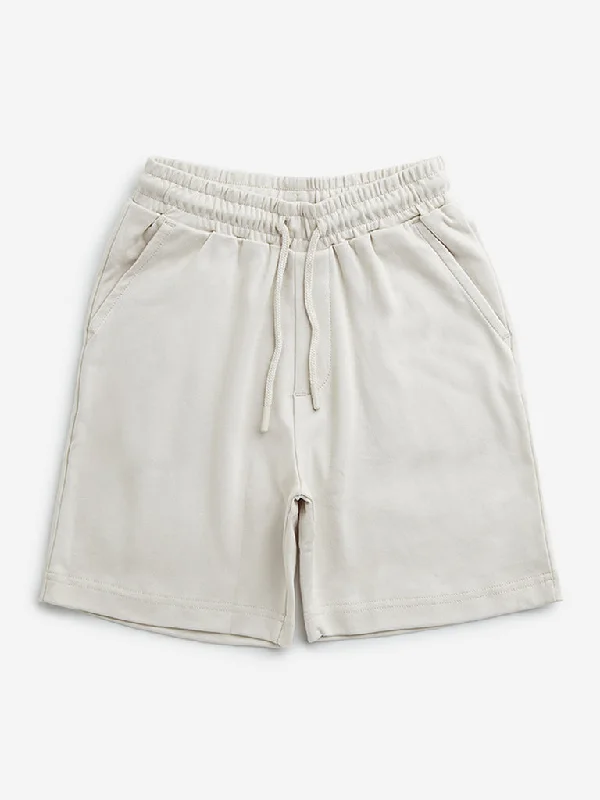 Y&F Kids Light Beige Solid Mid-Rise Cotton Shorts